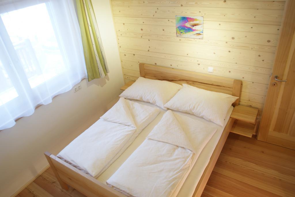 Ferienhaus Schwarzenbach Steinbach am Ziehberg Habitación foto